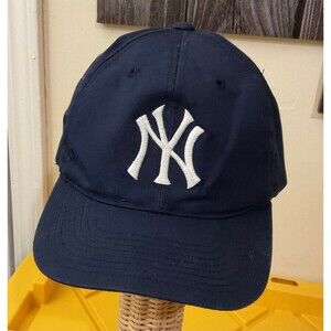 Vintage New York Yankees Baseball Cap